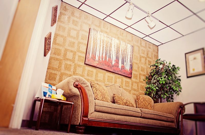 Comfortable receiving area ...